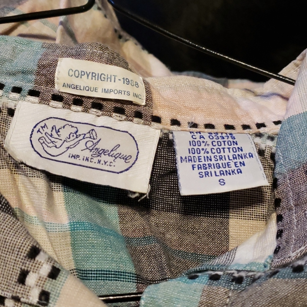 Button down top - Picture 3 of 4